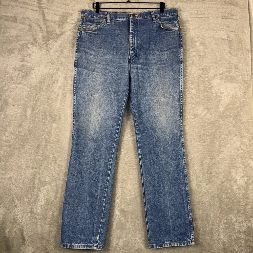 Wrangler Jeans 936PWD Cowboy Cut Slim‎ Fit Measured Fit 37x32 (Tag 38x34) Rodeo
